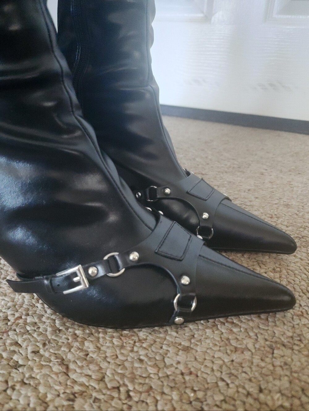 Pointed Toe High Heels - Picture 2 of 6